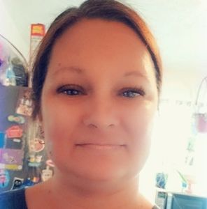 Meet your Posher, Becky